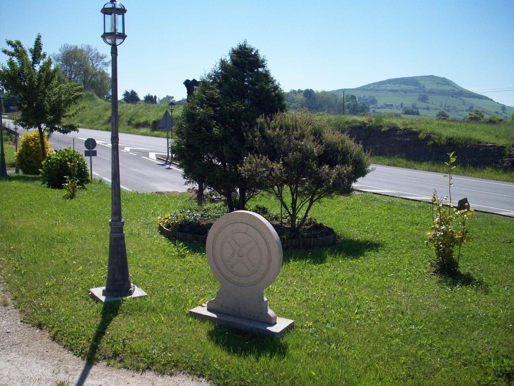Posada El Jardin Santillana del Mar Eksteriør bilde