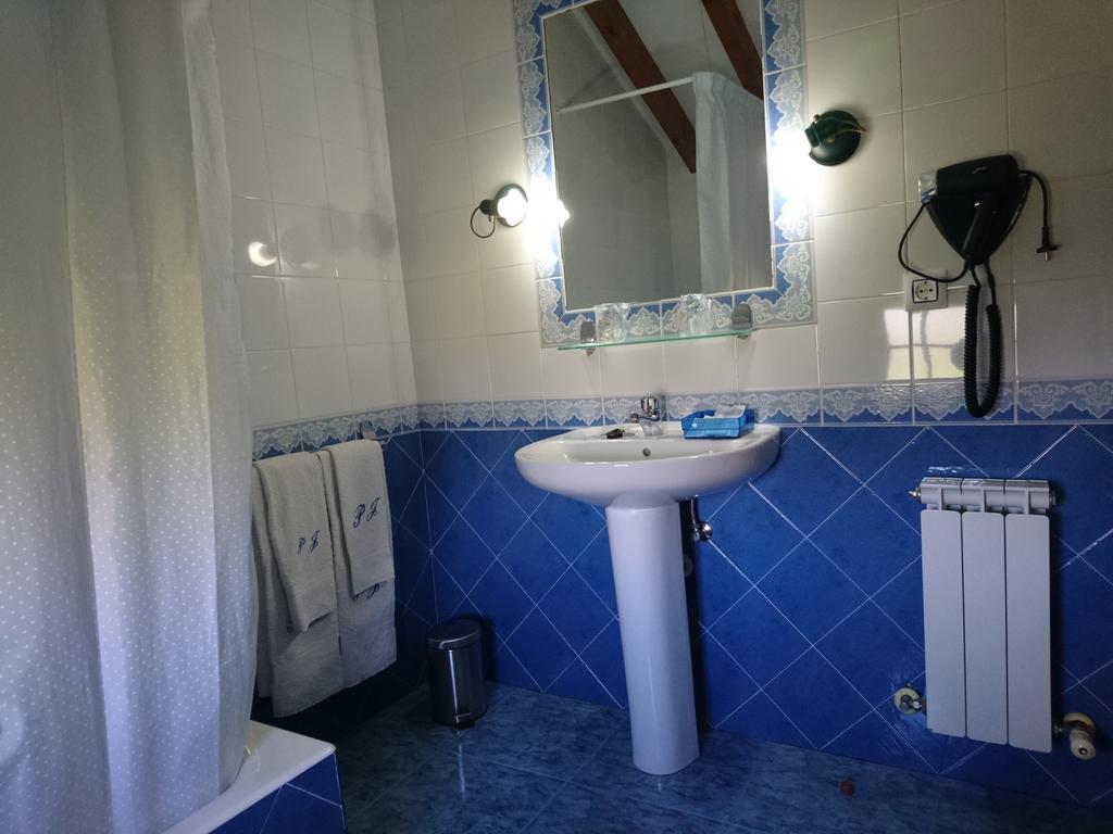 Posada El Jardin Santillana del Mar Eksteriør bilde